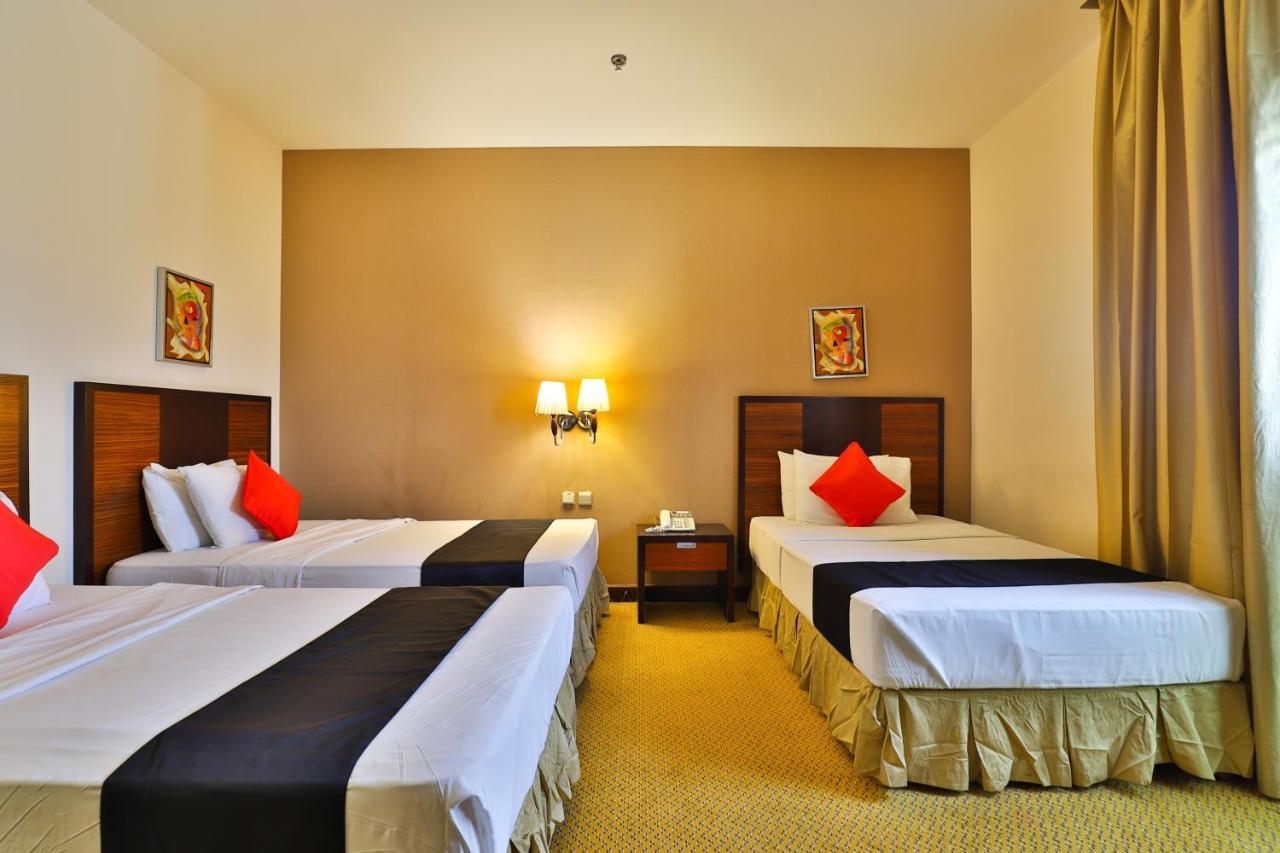 مينا بلازا الطائف Mena Plaza Taif Hotel ภายนอก รูปภาพ