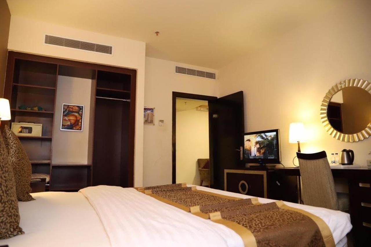 مينا بلازا الطائف Mena Plaza Taif Hotel ภายนอก รูปภาพ